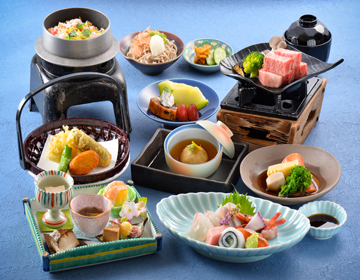 夕食一例(雅会席) ※季節により内容は異なります。