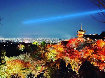 *【清水寺】当館より徒歩15分。京都随一の紅葉スポット