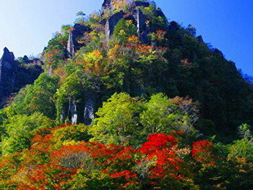 耶馬渓の風景■ひと目で八つの景色を見渡せる景勝地「一目八景」からの展望は絶景です。