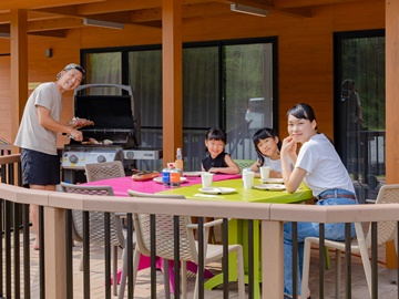 *【グランキャビン】家族水入らずの屋外BBQは一生モノの思い出になること間違いなし！