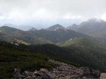 *[周辺のお勧めスポット：金峰山頂]