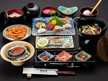 *夕食一例／松コース：桜えびフルコース＆駿河湾の海の幸