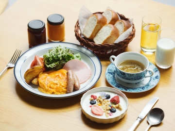 *朝食一例／「さわやかな1日をつくる」朝食です。